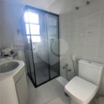 Apartamento à venda com 3 quartos, sendo 1 suíte,  em Alto da Boa Vista, São Paulo, SP