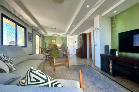 Apartamento com 3 dormitórios, sendo 3 suítes, 3 vagas, à venda no Tatuapé.