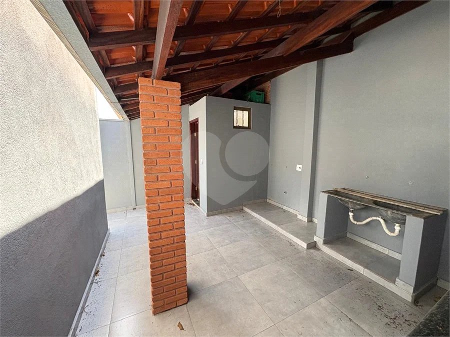 CASA COM PISCINA VENDA JARDIM MUNIQUE