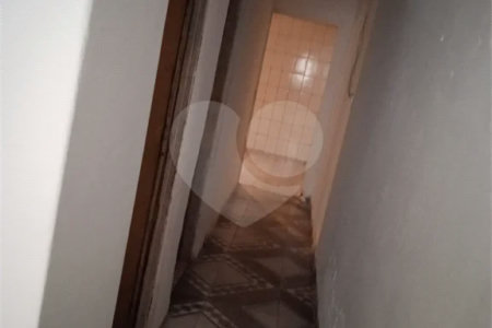 Casa com 180m², 3 quartos, 2 garagens, à venda em Guaianazes