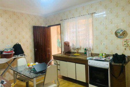 Casa a venda em 66 m2- 2 dormitórios em Vila Regente Feijó