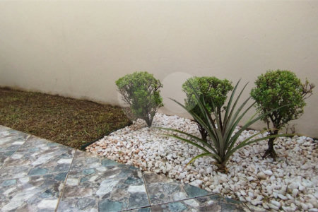 Casa térrea para venda no Planalto paraíso