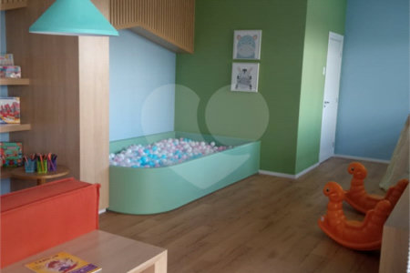Apartamento na Região do Belém à 5 Minutos do Metrô. Excelente Localização 3 Dormitórios sendo 3 Suítes e 2 Vagas
