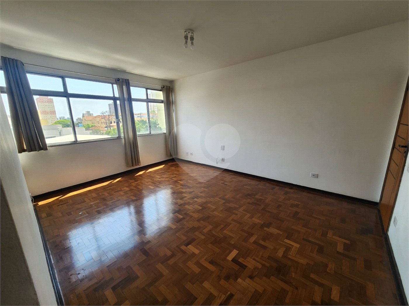 Apartamento no Edifício São Carlos