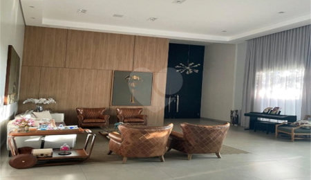Casa à venda com 4 suítes no condomínio Portal dos Oitis, Araraquara - SP