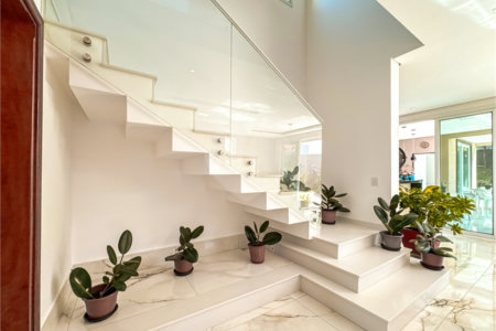 Sobrado à venda em Itupeva – 421,80 m² de terreno – 254,28 m² de área construída – 3 dormitórios – 4 banheiros – 4 vagas de garagem