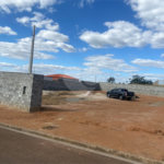 Terreno com 1.000m2 á venda, em São Carlos-SP.