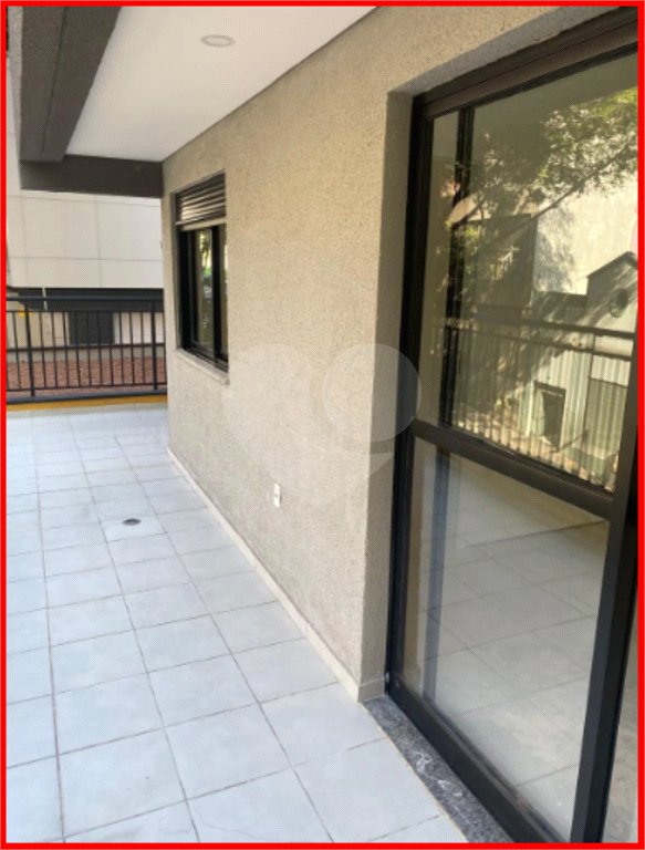 Apartamento a venda com 33 m² - Bela Vista.