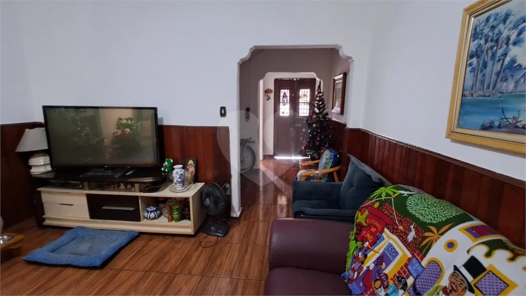 Sobrado à venda | 740 m² | 5 dormitórios (1 suíte) no Bom Retiro!