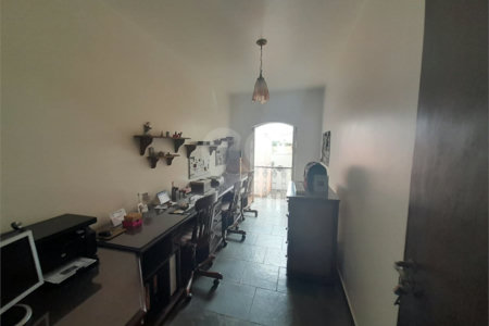 Casa Imponente à Venda no Bairro Santa Mônica – São Carlos