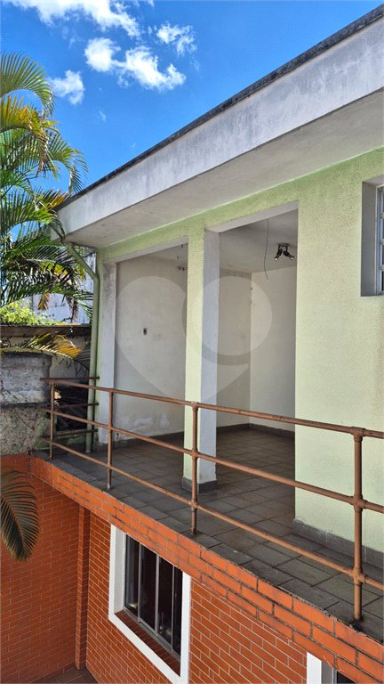 Casa residencial ou comercial com mais de 200m² na região do Jardim da Saúde em São Paulo - SP.