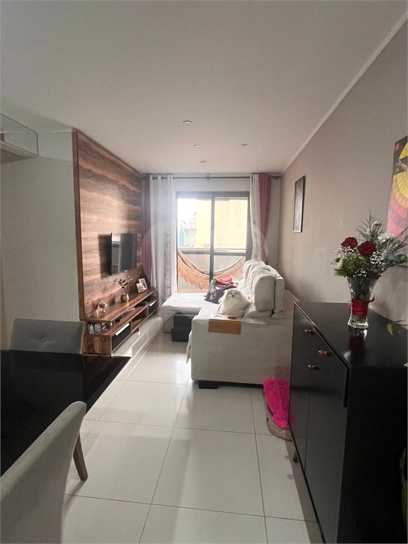 Apartamento á venda no Tatuapé com 79m², 3 quartos e 1 vaga AceitaPermuta