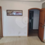 Apartamento no Edificio Jatiúca á venda.