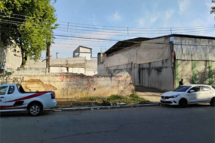 Terreno de 828 m² à venda no Ipiranga — Excelente oportunidade para investidores!