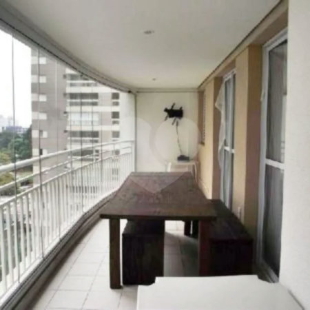 Apartamento na Mooca, 3 s / 2 vagas