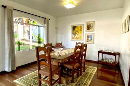 Casa á venda - Centro