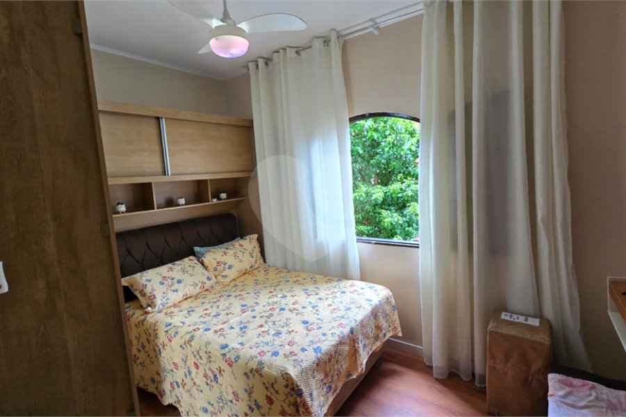 SOBRADO A VENDA FEITO PARA RENDA, FAMÍLIA GRANDE OU 2 CASAS | PRÓXIMO À ESTAÇÃO PIRITUBA!