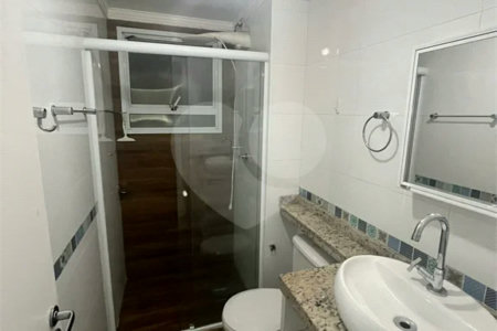 Apartamento 3 dormitórios no Avalon