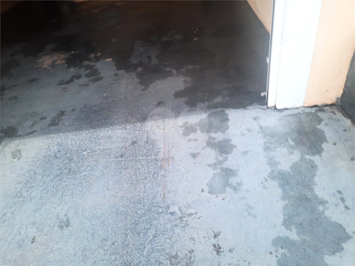 Ótima Oportunidade: Casa com Área de Lazer e Garagem para Dois Carros