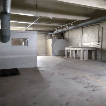 Galpão à venda na Vila Prudente, 400 m²