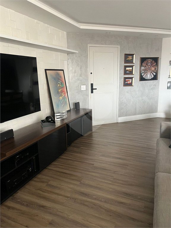Apartamento na Vila Mascote 3 dormitórios , reformado.