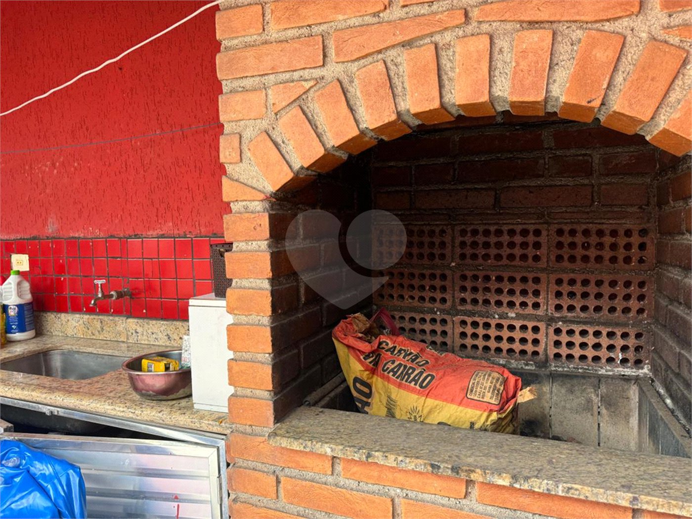 Sobrado a venda na Mooca, com 120m2, 2 dormitórios e 2 vagas - Estuda permuta.