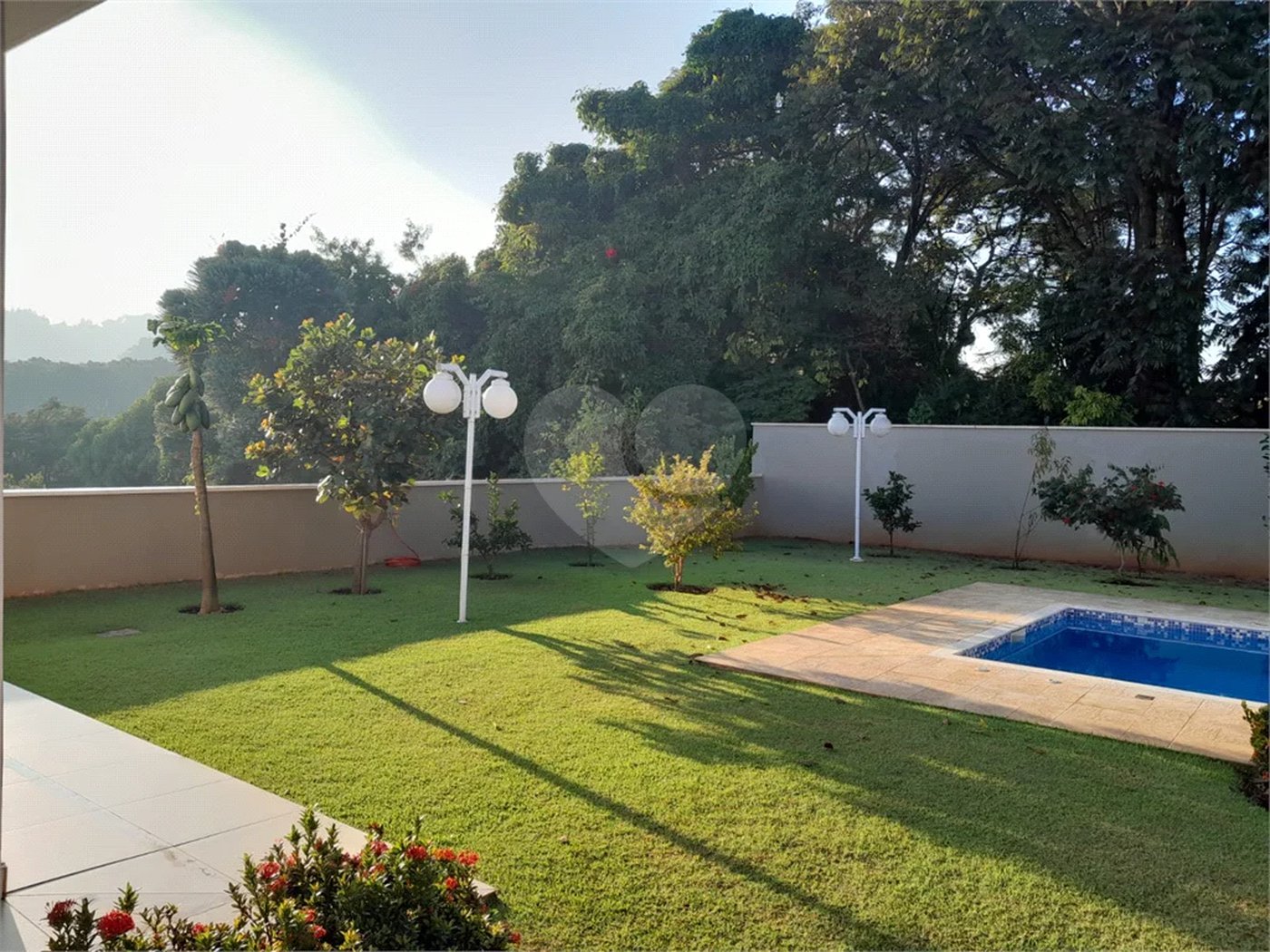 Casa à venda com 5 suítes no condomínio Ipe Velho, Vinhedo - SP