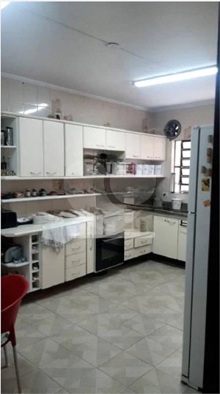 Sobrado a venda no Tremembé com 327m², com 4 dormitórios 2 suítes e 2 vaga de garagem