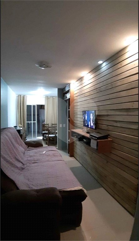 Casa Térrea no Condomínio Moradas II.