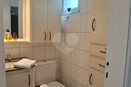 APARTAMENTO A VENDA SEMI MOBILADO A VENDA NA VILA LEOPOLDINA