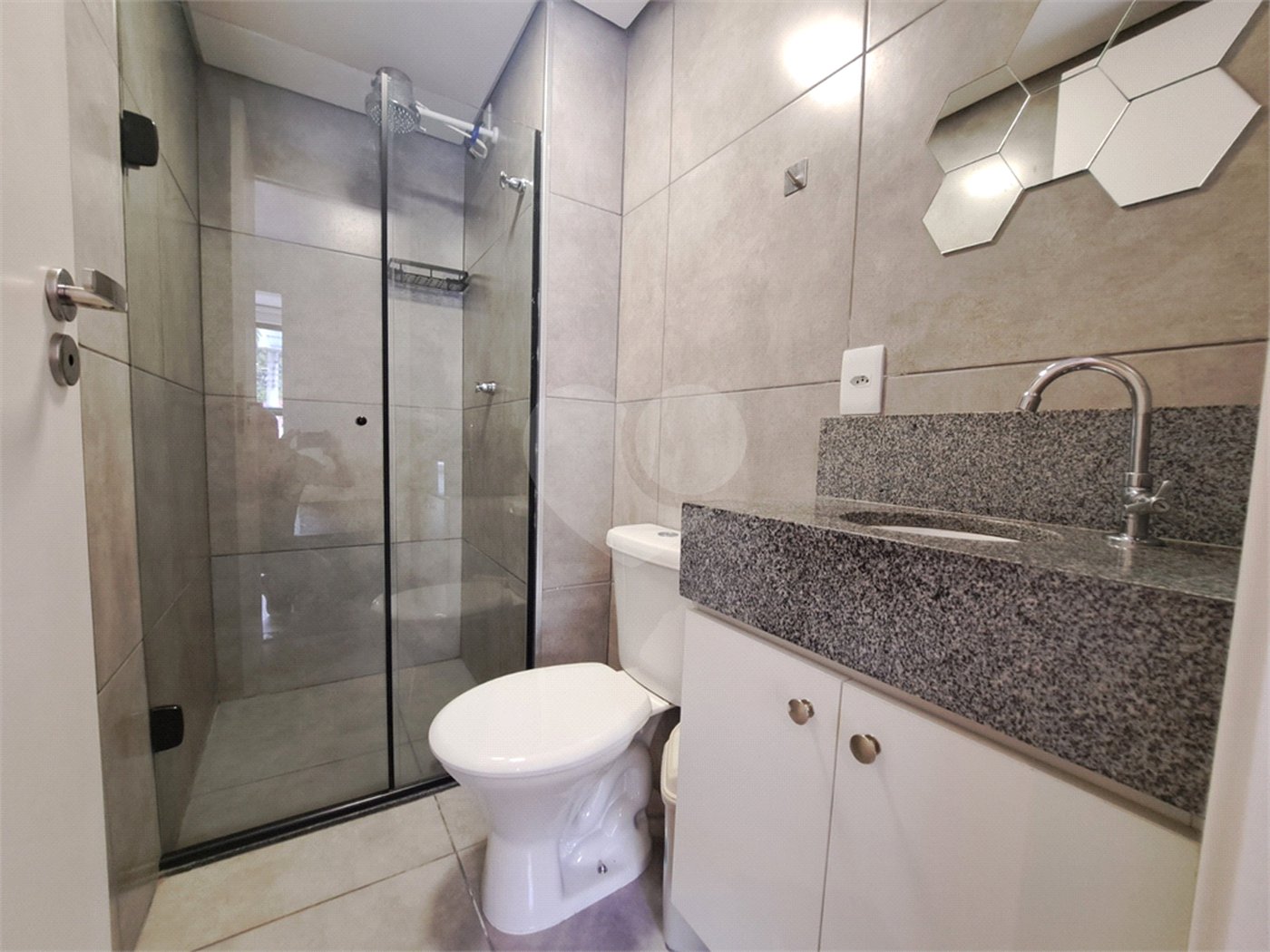 Studio de 24m2 à venda e para locação mobiliado na Vila Clementino