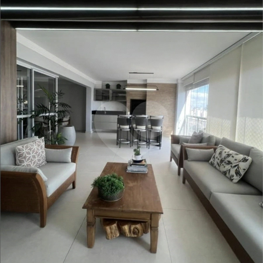 APARTAMENTO NA MOOCA LUXO - PORTEIRA FECHADA - 3 QUARTOS - 4 VAGAS ACEITA PERMUTA
