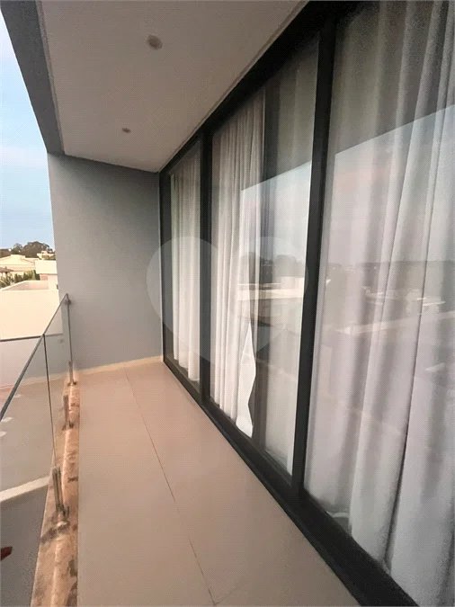 Casa de Alto Padrão à Venda – Condomínio Terra Magna | Indaiatuba/SP - Sofisticação, conforto e funcionalidade. Este magnífico sobrado possui 300 m² de área construída em um terreno de 420 m², com ambientes amplos, integrados e acabamentos de alto padrão. Destaques do imóvel - 4 dormitórios, sendo 3