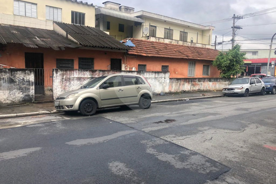 TERRENO DE ESQUINA IMIRIM