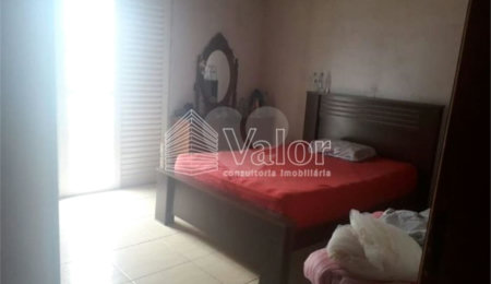Casa à venda com 3 quartos em Conjunto Habitacional Dom Constantino Amstalden, São Carlos, SP