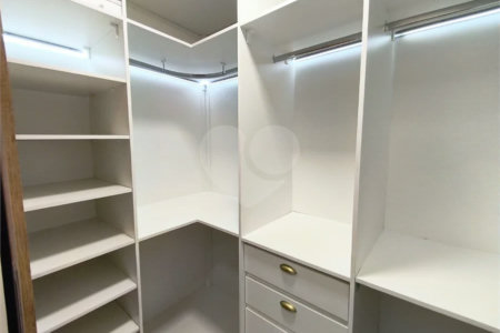 Apartamento á venda - Ipiranga