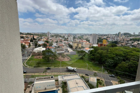 Oportunidade Única no Monte dos Pinheiros – Um lar completo esperando por você