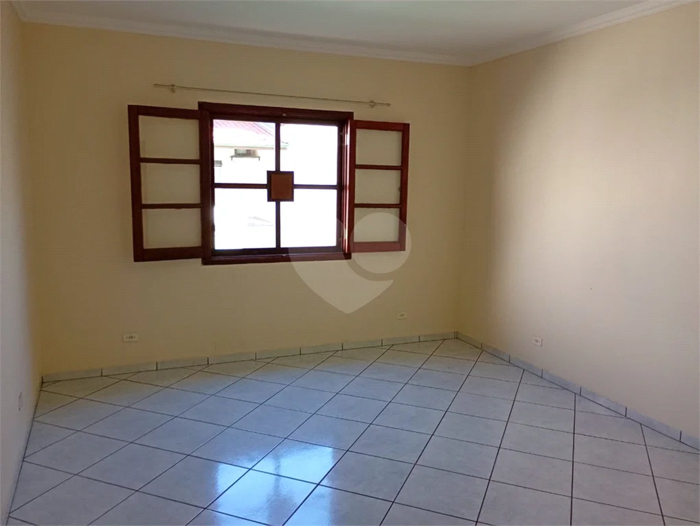 Casa térrea com edícula, com 4 dormitórios à venda no Condomínio Residencial Parque Taquaral em Piracicaba/SP.