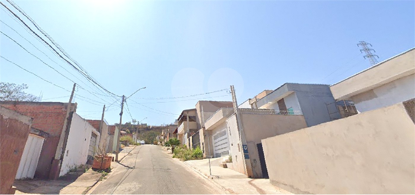 Terreno à Venda no Prolongamento do Medeiros -São Carlos/SP