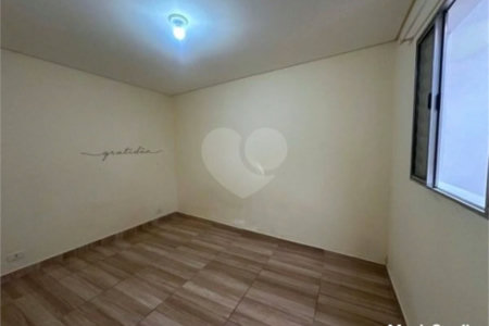 Casa com 200m² , 5 dormitórios , sendo 1 suíte , 3 vagas de garagem , à venda em Guarulhos.