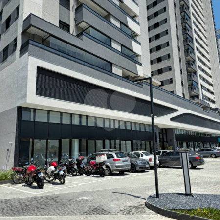 Viva o Alto Padrão no Wonder Cidade Jardim – Penthouse Exclusiva com SPA Privativo