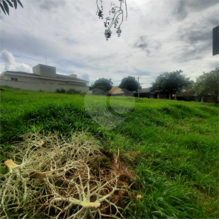 Lote a venda no condominio Villaggio Capriccio