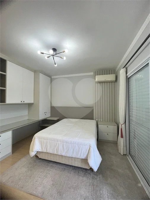 Lindo Sobrado com 3 suítes, à venda, 290 m², por R$ 2.340.000,00 no condomínio Helvetia Park em Indaiatuba/SP.