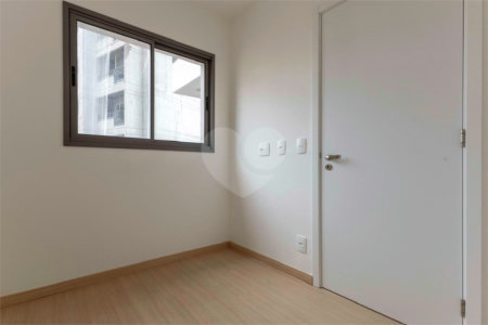 Apartamento de 37m² com 2 dormitórios.