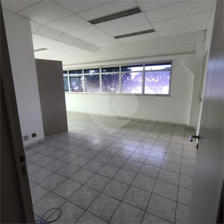 Galpão com 4.000 m² à venda em São Mateus