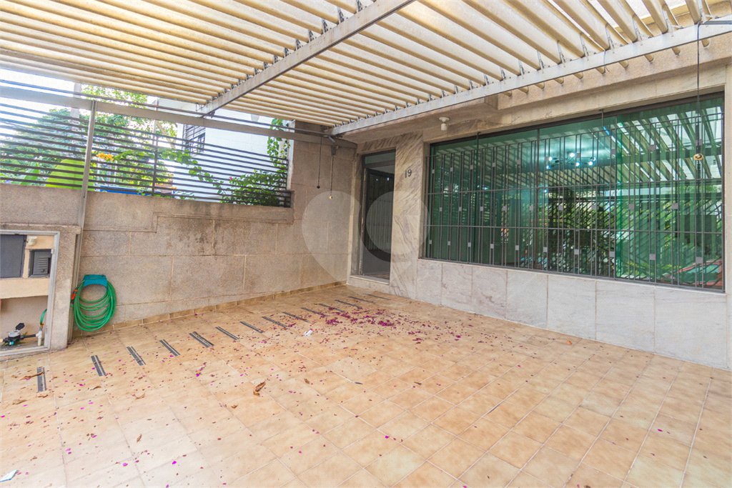 Sobrado à venda com 3 quartos, sendo 1 suíte, em Vila Mascote, São Paulo, SP