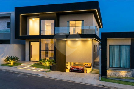 Casa de Luxo no condomínio Green Ville, na estrada da Cachamorra em Campo Grande RJ | 4 Suítes Master e Subsolo para 10 Carros