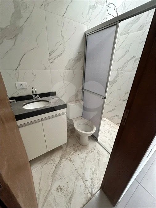 Casa à venda com 3 quartos, sendo 1 suíte, no condomínio Marselha VI, São Roque - SP