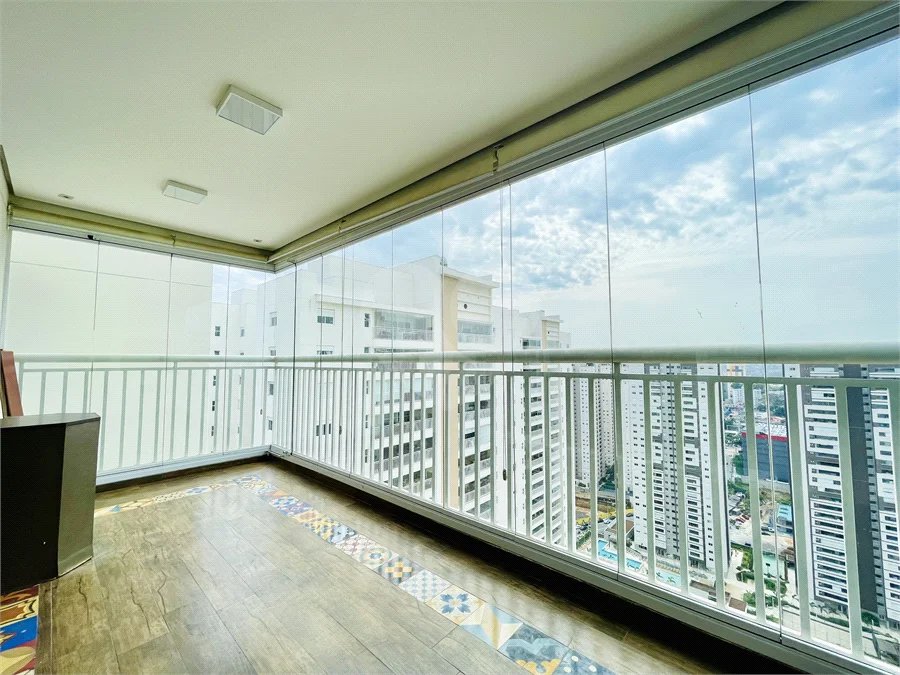 OPORTUNIDADE DE COMPRA NO DOMO HOME - 123 M² 3 DORMITORIOS SUITE COM CLOSET ANDAR ALTO!