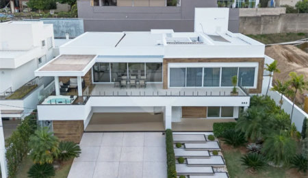 Casa à venda com 4 quartos, sendo 3 suítes,  em Loteamento Serra do Prata, São João da Boa Vista, SP